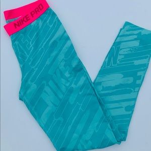 Girls Nike Pro Athletic Leggings